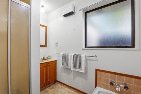 Photo of property in 11b Winters Road, Redwood, Christchurch, 8051