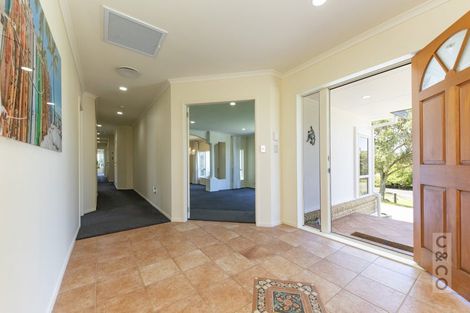 Photo of property in 10 Amber Place, Waimauku, 0812