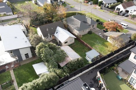 Photo of property in 20 Newall Avenue, Bryndwr, Christchurch, 8052