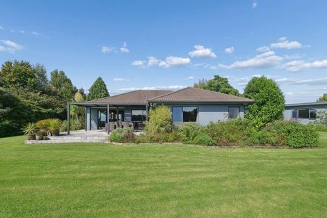 Photo of property in 154 Ohinepanea Road, Pukehina, Te Puke, 3186
