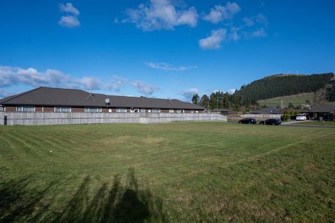 Photo of property in 21 Oakland Place, Ngongotaha, Rotorua, 3010
