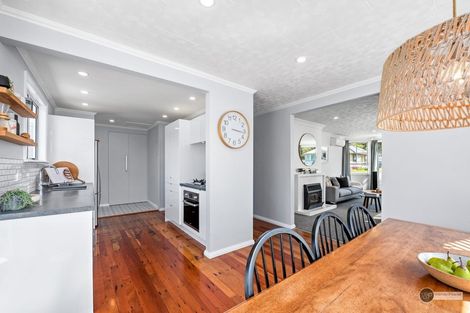 Photo of property in 94 Judd Crescent, Naenae, Lower Hutt, 5011