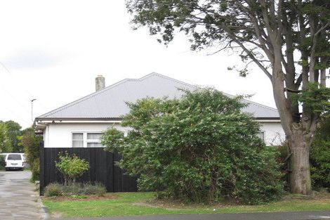 Photo of property in 20 Northcote Road, Northcote, Christchurch, 8052