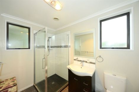 Photo of property in 5 Crosdale Place, Burnside, Christchurch, 8042