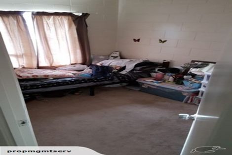 Photo of property in 5/46 School Road, Morningside, Auckland, 1021