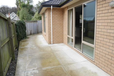 Photo of property in 6 Freyberg Avenue, Riccarton, Christchurch, 8011