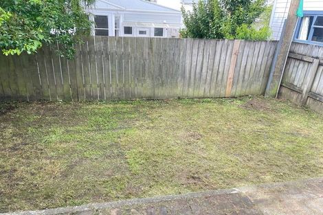 Photo of property in 145 Aro Street, Aro Valley, Wellington, 6021