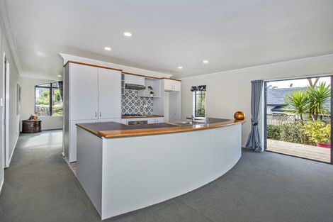 Photo of property in 16 Pebble Beach Boulevard, Te Kamo, Whangarei, 0112