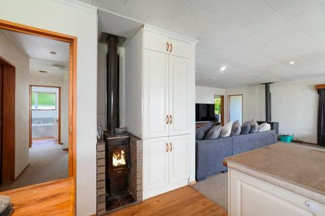 Photo of property in 426 Abel Tasman Drive, Motupipi, Takaka, 7183