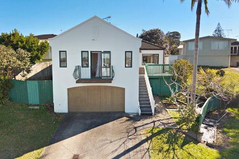 Photo of property in 1a Eaglen Place, Howick, Auckland, 2010