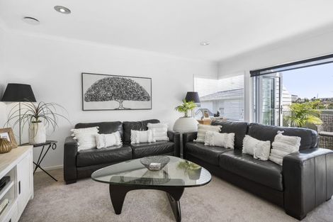 Photo of property in 2/36 Nihill Crescent, Mission Bay, Auckland, 1071