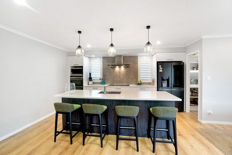 Photo of property in 48a Amorino Drive, Red Beach, 0932