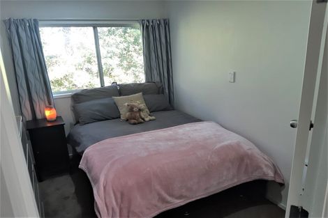 Photo of property in 31 Glencourt Place, Glenfield, Auckland, 0629