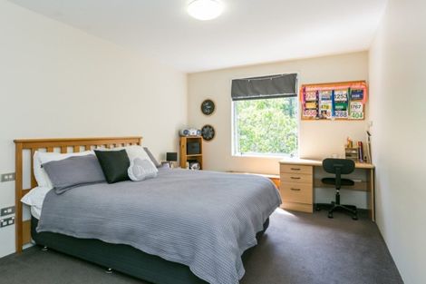 Photo of property in 27a Hikanui Drive, Havelock North, 4130