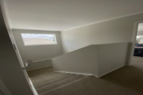 Photo of property in 28 Queen Street, Cambridge, 3434