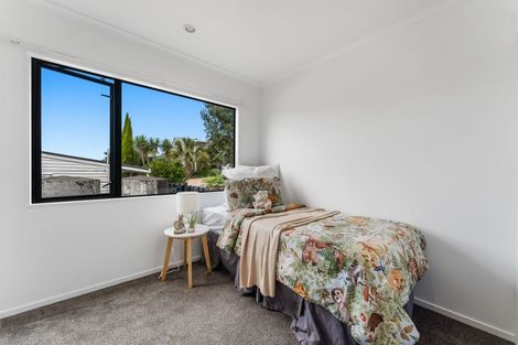 Photo of property in 9a Brightside Road, Stanmore Bay, Whangaparaoa, 0932