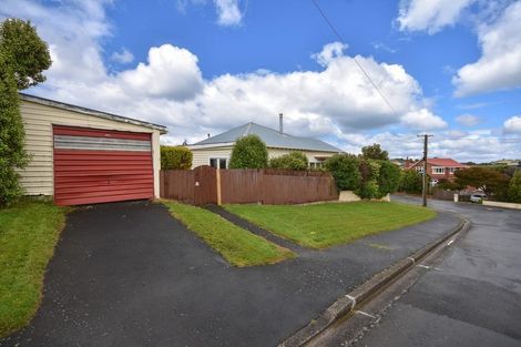 Photo of property in 39 Dundonald Street, Tainui, Dunedin, 9013