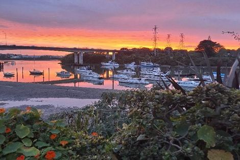 Photo of property in 3/11 Pakuranga Road, Pakuranga, Auckland, 2010