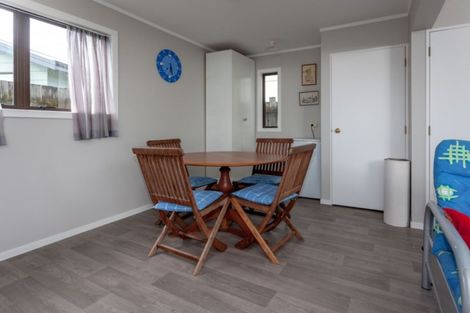 Photo of property in 41 Banks Street, Cooks Beach, Whitianga, 3591