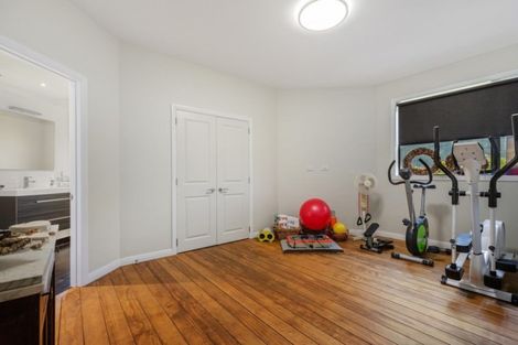 Photo of property in 8 Mountain View Road, Te Aroha, 3320