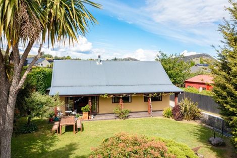 Photo of property in 30 Rata Street, Wanaka, 9305