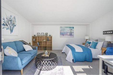 Photo of property in 742 South Titirangi Road, Titirangi, Auckland, 0604