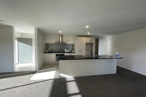 Photo of property in 54 Popokatea Drive, Takanini, 2112