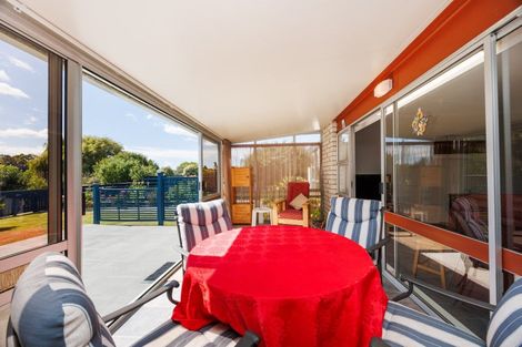Photo of property in 71 Fairview Avenue, Feilding, 4702