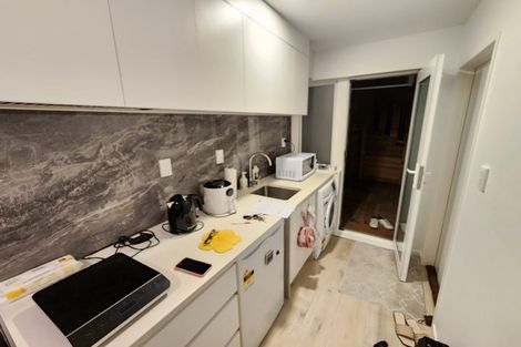 Photo of property in 14a Awaruku Road, Torbay, Auckland, 0630