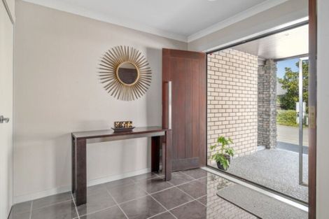 Photo of property in 27 Devoy Drive, Owhata, Rotorua, 3010