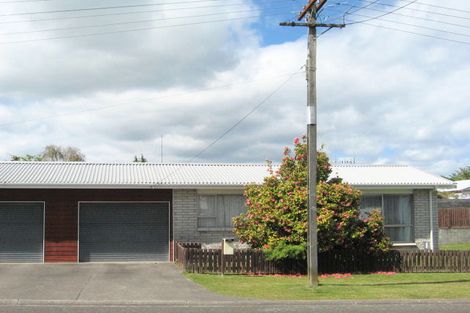 Photo of property in 23 Waitahanui Avenue, Taupo, 3330