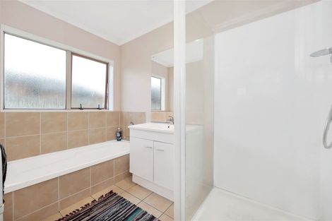 Photo of property in 29 Scotts Field Drive, Takanini, 2112