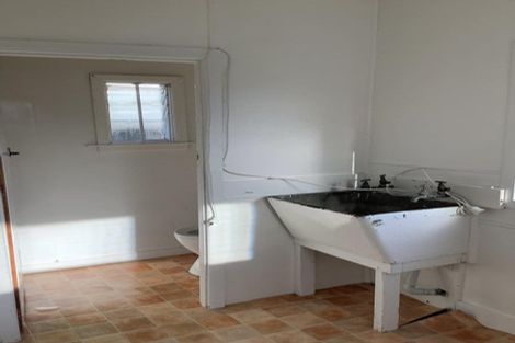 Photo of property in 261 Marine Parade, New Brighton, Christchurch, 8061