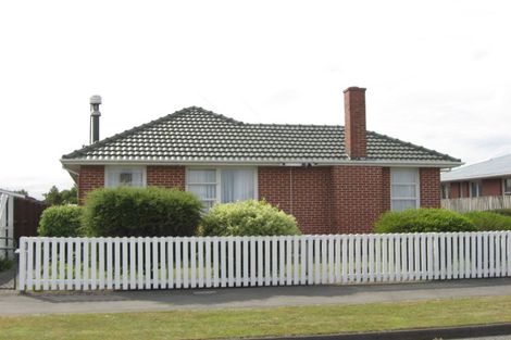 Photo of property in 7 Frensham Crescent, Woolston, Christchurch, 8062