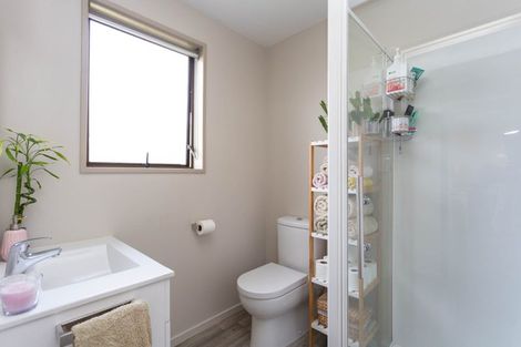 Photo of property in 60b Mcfaddens Road, St Albans, Christchurch, 8052