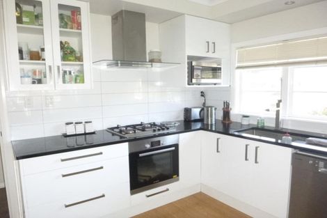 Photo of property in 14 Cornwall Street, Hutt Central, Lower Hutt, 5010