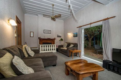 Photo of property in 79 Milton Road, Bluff Hill, Napier, 4110