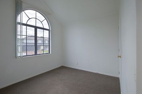 Photo of property in 8 Highgate Place, Somerville, Auckland, 2014