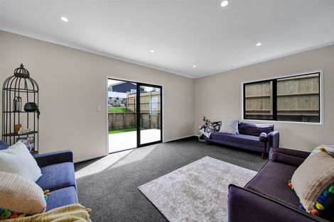 Photo of property in 5 Hinz Lane, Bell Block, New Plymouth, 4312