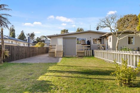 Photo of property in 97a Kawaha Point Road, Kawaha Point, Rotorua, 3010