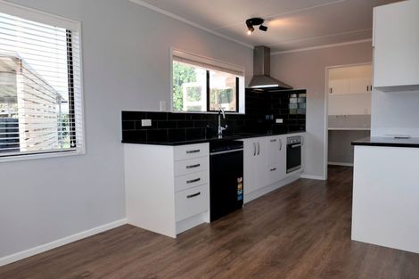 Photo of property in 19 Linwood Drive, Paraparaumu, 5032