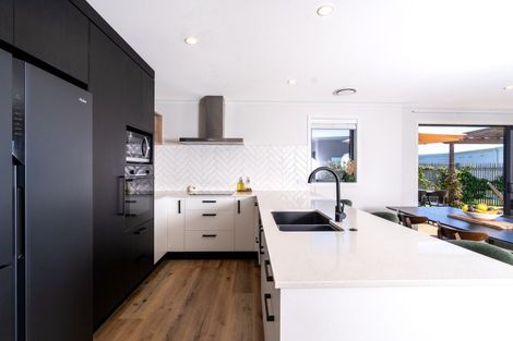 Photo of property in 16 Tunarau Street, Raglan, 3225