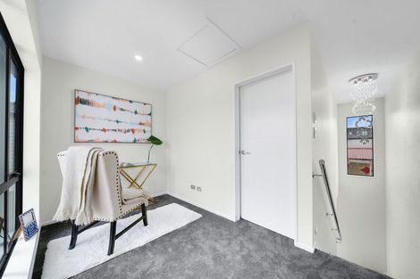 Photo of property in 115b Russell Road, Manurewa, Auckland, 2102