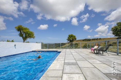 Photo of property in 93 Taylor Road, Waimauku, 0882