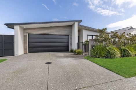 Photo of property in 6 Franks Way, Papamoa Beach, Papamoa, 3118