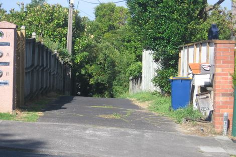 Photo of property in 2/13 Forrest Hill Road, Milford, Auckland, 0620