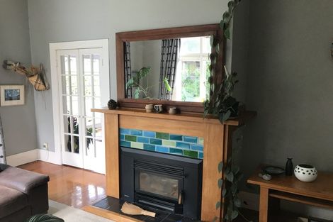 Photo of property in 25 Cameron Road, Bluff Hill, Napier, 4110