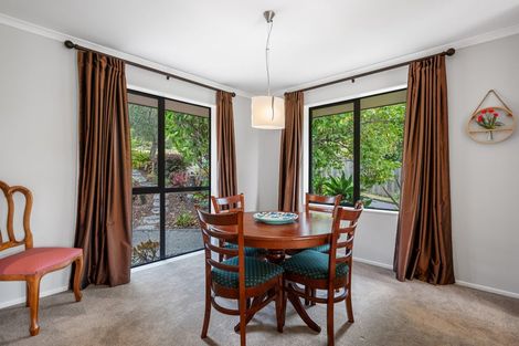 Photo of property in 59a Lonely Road, Fairview Heights, Auckland, 0632