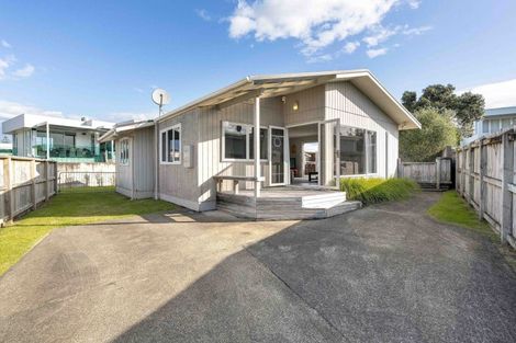 Photo of property in 303b Beach Road, Whangamata, 3620