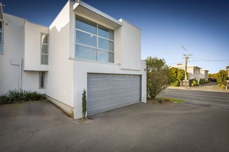 Photo of property in 547 Barbadoes Street, Edgeware, Christchurch, 8013